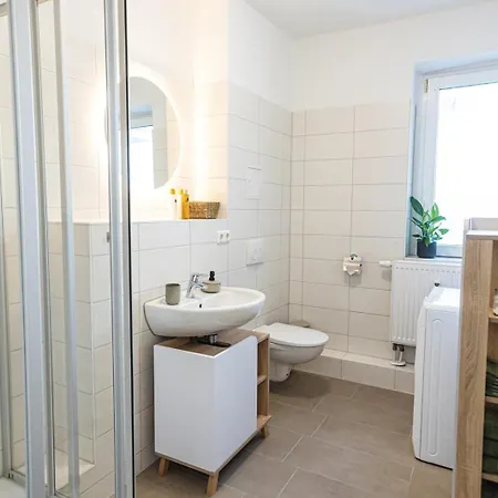 Blossfeld-apartments Geraeumige Stadtoase Mitten Im Zentrum Mit 3 Schlafzimmern, Gratis Parkplatz, W-lan, Netflix *