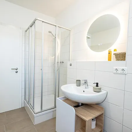 Blossfeld-apartments Geraeumige Stadtoase Mitten Im Zentrum Mit 3 Schlafzimmern, Gratis Parkplatz, W-lan, Netflix Apartamento