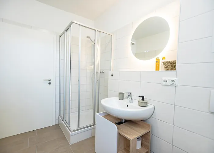 Blossfeld-apartments Geraeumige Stadtoase Mitten Im Zentrum Mit 3 Schlafzimmern, Gratis Parkplatz, W-lan, Netflix Appartement